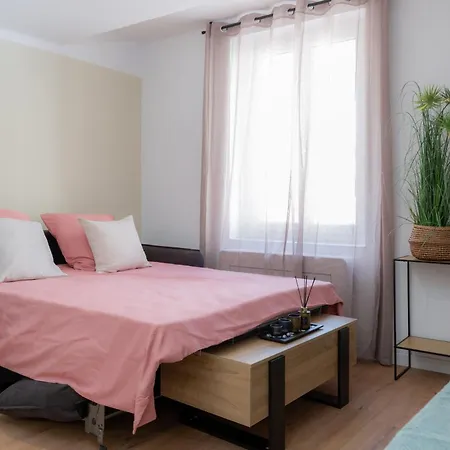 Escapade Au Port, Renove, Climatise Lägenhet